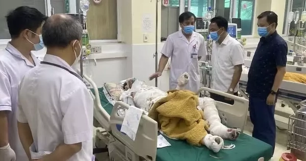 3 người bị bỏng rất nặng khi chữa cháy rừng ở Điện Biên