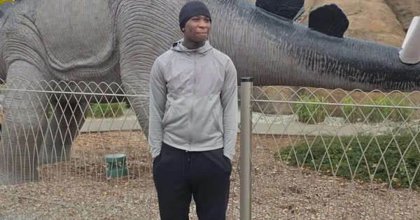 Chấn động vụ cậu bé 14 tuổi bị bắn tử vong ở London