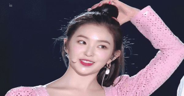 Ngoại lệ showbiz: Mỹ nhân 