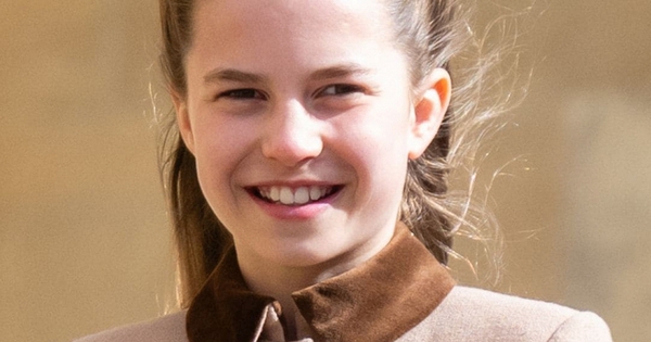 Khoảnh khắc gây bão của con gái Hoàng tử William: Khí chất lấn át cả khung hình, nhìn kỹ lại y hệt một người đặc biệt!