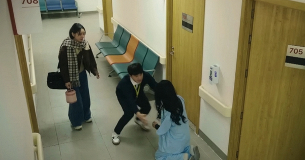 Xem Bước Chân Vào Đời tập 18 để hiểu vì sao người ta nói nuôi con gái hãy nuôi trong sự giàu sang