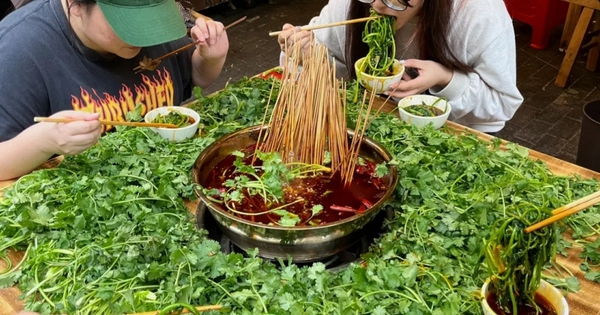 Bức ảnh bữa ăn 