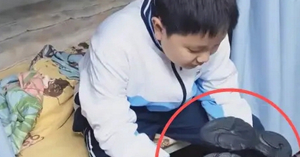 Mẹ lên mạng than vãn con trai 