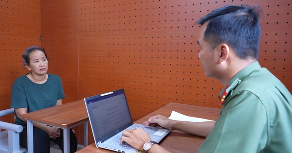 Huỳnh Thị Thu Thảo bị bắt ngay khi vừa về Việt Nam