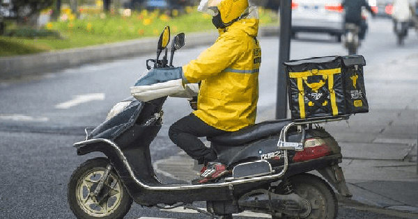 Khách bom hàng, shipper bị nền tảng khoá app: Khiếu nại cũng không được giải quyết