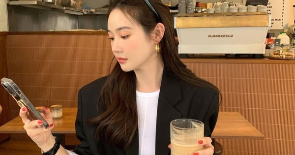 Vì sao ngày càng có nhiều người dùng 2-3 tài khoản ngân hàng cùng lúc?