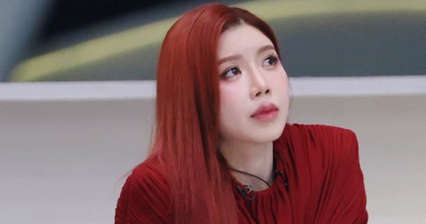 Nghi vấn bị các thí sinh Trung Quốc cô lập, gánh thêm 2 