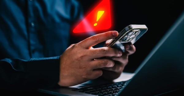 Công an cảnh báo: Lập tức ngắt kết nối mạng, khôi phục cài đặt gốc và đổi mật khẩu ngân hàng, Zalo trên thiết bị sạch khác khi cài phải ứng dụng này