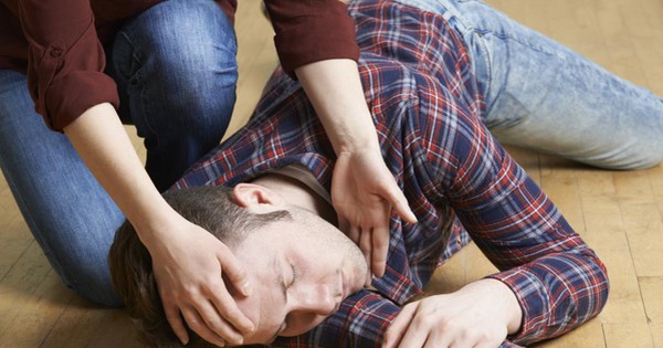 Đột quỵ ở người trẻ đang gia tăng báo động: Làm được 7 điều này, giảm đáng kể nguy cơ