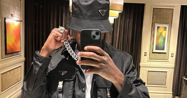 Bắt khẩn cấp nam ca sĩ nổi tiếng vì tội nghiêm trọng, thái độ cười cợt gây sốc