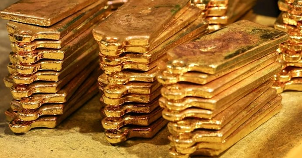 Một quốc gia bất ngờ bán 52 tấn vàng chỉ trong 1 tháng, cho vay gần 80 tấn, góp phần khiến giá vàng rơi mạnh nhất 20 năm