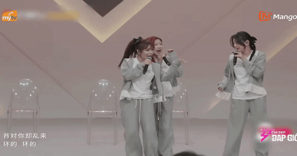 Căng cho team Trang Pháp ở show Trung: Hát hụt hơi và liên tục quên lời, BGK phê bình thẳng “chỉ toàn cười đùa”