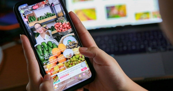 Bỏ ngay thói quen này khi xem livestream bán hàng