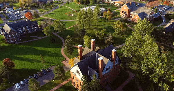 Thiếu sinh viên, tài chính eo hẹp, Mỹ 