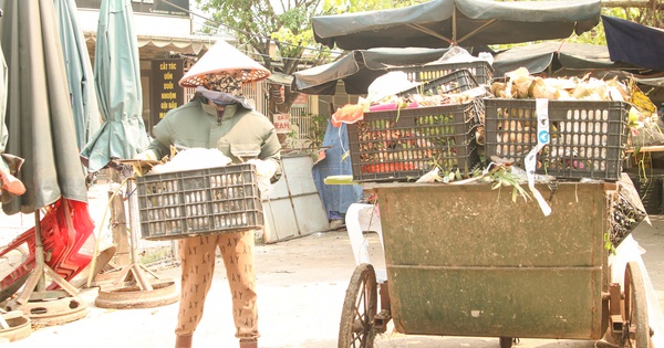 Nắng như ‘chảo lửa’, người lao động miền Trung vật lộn mưu sinh