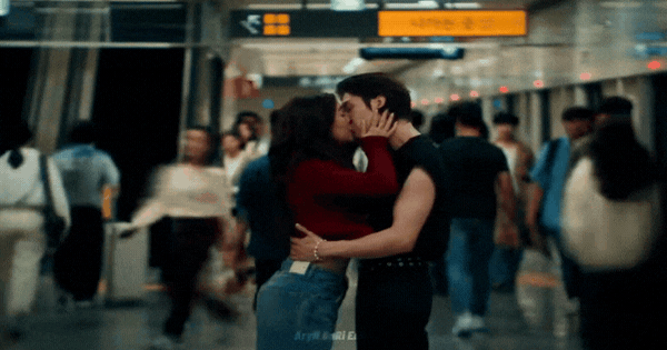 Đây là phim học đường được xem nhiều nhất lúc này: Thống trị 55 quốc gia, nam chính đẹp như giấc mơ không muốn tỉnh