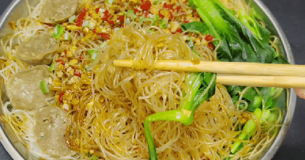Chỉ mất 10 phút để nấu món ăn siêu ngon dùng cho bữa sáng hay bữa trưa đều hợp lại có cả rau và thịt