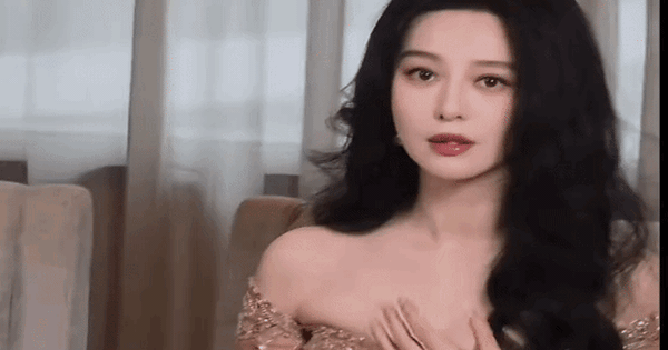 Ngoại lệ showbiz: Nữ thần U50 vẫn đẹp như tượng tạc, làn da đỉnh đến mức không thấy dấu vết lão hoá