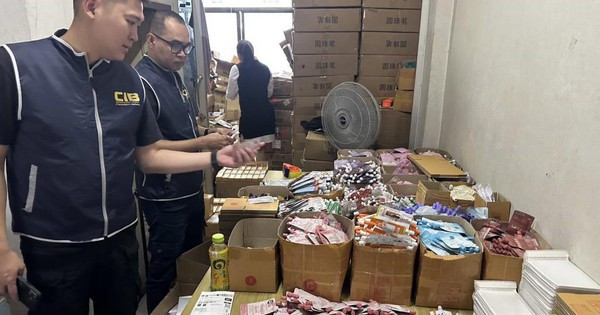 Đột kích 5 căn nhà, công an phát hiện đường dây sản xuất mỹ phẩm giả do người Trung Quốc điều hành, tịch thu hơn 700.000 sản phẩm