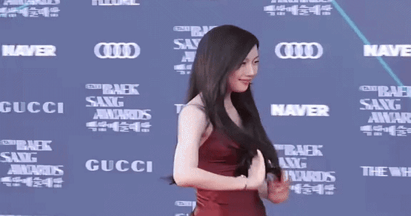 Mỹ nhân showbiz sở hữu body đẹp sát phạt, gu thời trang thảm đỏ hay đời thường đều đỉnh 