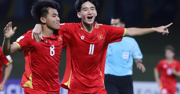 Xác định 4 cặp đấu tứ kết U17 châu Á và 9 đội tuyển dự World Cup 2026: Tự hào có Việt Nam!