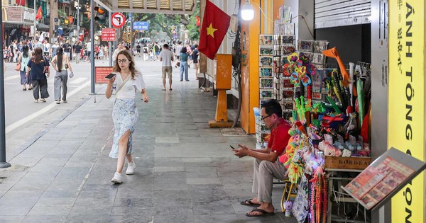 Hà Nội dự kiến cho thuê vỉa hè tại một số tuyến phố ở phường Hoàn Kiếm, Cửa Nam