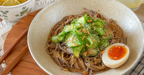 Mì trộn lạnh kiểu Nhật sốt miso - yuzu: Bát mì mùa hè khiến tôi phải lòng ngay từ lần đầu