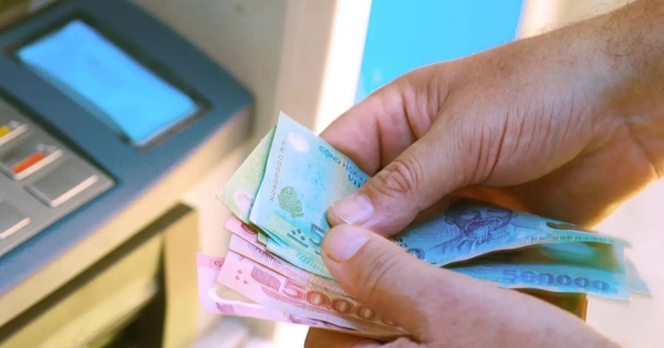 Trường hợp bị phong tỏa tài khoản ngân hàng, phạt tới 500 triệu khi nhận và chuyển tiền