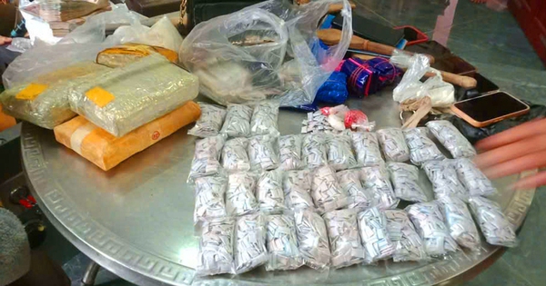 Phá đường dây ma túy xuyên quốc gia, thu giữ 23 kg ma túy cùng 1 khẩu súng