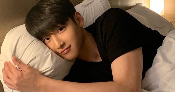 Ngủ theo cách này đảm bảo bạn sẽ ngày càng đẹp trai hơn: 5 thói quen khi ngủ nhất định phải thuộc lòng