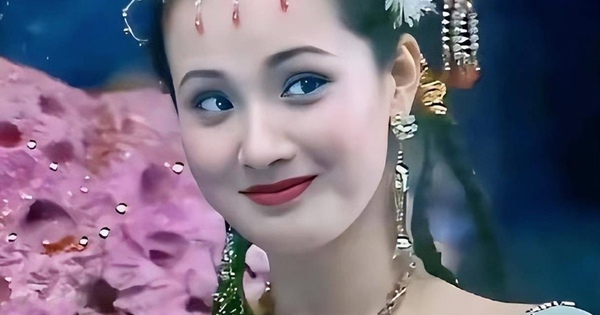 Con đường trở thành tỷ phú của yêu tinh xinh đẹp nhất 