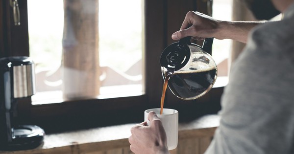 Thường xuyên uống cà phê vào thời điểm này, đừng trách vì sao cơ thể luôn thiếu sắt