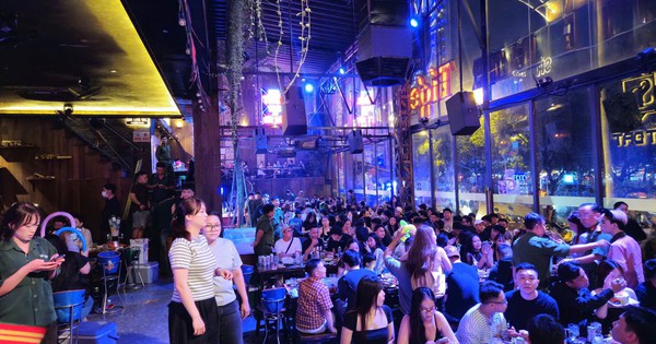 TP.HCM: Kiểm tra ma tuý gần 630 người tại quán beer club Đức Duy Food