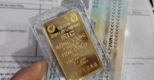 Cuối ngày 21-5, giá vàng miếng SJC, vàng nhẫn lại giảm nhanh