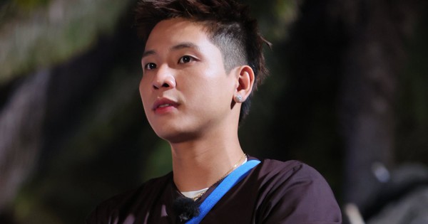 Quân A.P bất ngờ lên hot search