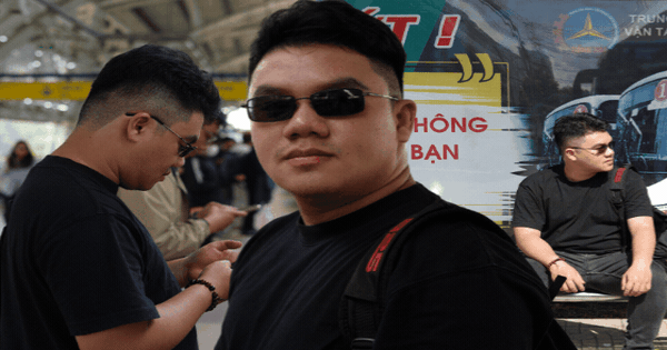 Mỗi ngày vượt 70km từ Đồng Nai lên TP.HCM đi làm bằng metro, xe buýt: “Đổi lại có thêm thời gian cho gia đình”