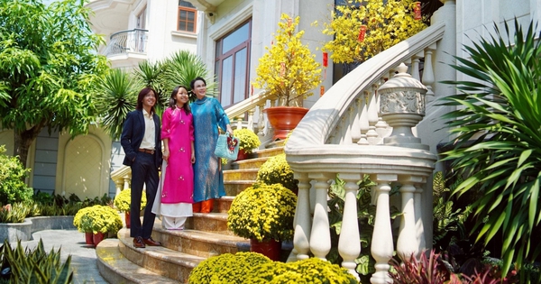 Cặp đôi showbiz ở biệt thự 300 tỷ: View đắc địa nhìn thẳng sông, có hồ bơi riêng, góc nào cũng đẹp như resort