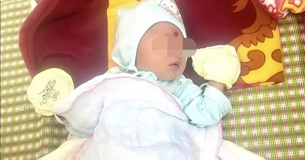 Xót xa thư của người mẹ để lại con sơ sinh trước cổng chùa