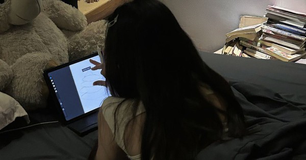 3 thói quen lúc nửa đêm tố cáo bạn là người có EQ thấp kịch đáy