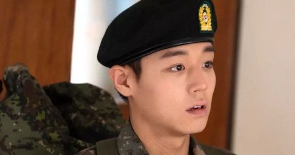 Park Ji Hoon chưa đến Việt Nam đã gây sốt