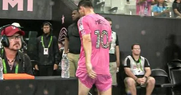 Messi chấn thương ngay trước thềm World Cup