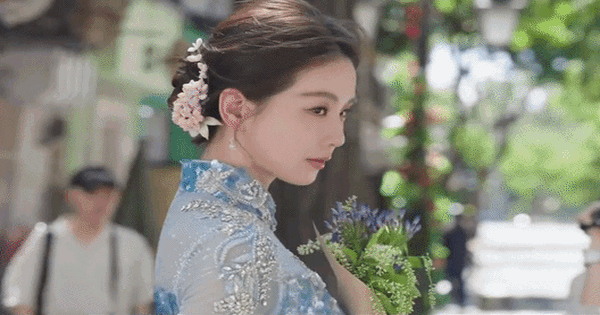Chuyện gì đã xảy ra với mỹ nhân đẹp nhất Trung Quốc sau khi vừa trở về từ Hà Nội?