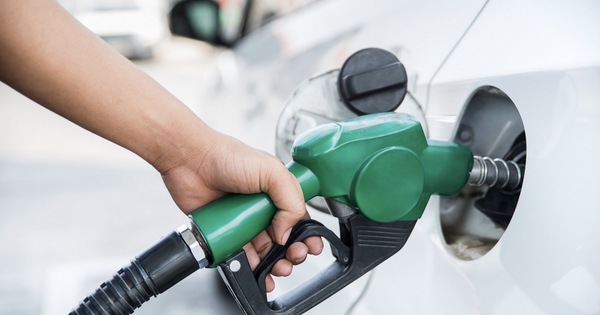 Chuyên gia chỉ rõ: Xăng E10 không hẳn gây hại cho động cơ, nhưng thói quen của nhiều tài xế mới là điều đáng lo ngại