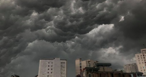 Miền Bắc đón thêm không khí lạnh, nhiệt độ giảm nhanh, mưa dông cực lớn