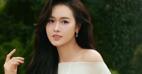 Vợ Anh Đức bị chê vô duyên