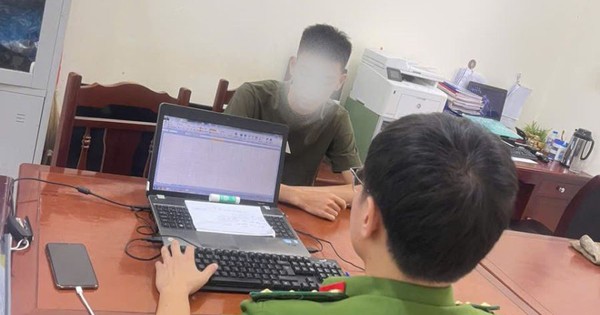 Liên tục truy cập website 