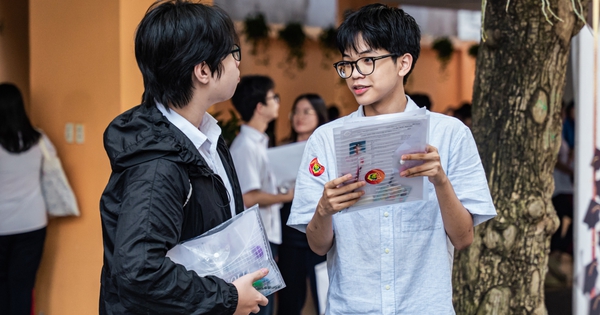 Đáp án môn Toán thi vào lớp 10 Hà Nội năm 2026