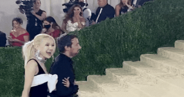 Sao Kpop đầu tiên làm nên lịch sử Met Gala: Ra 1 hit ăn cả đời, là mỹ nhân đẹp nhất thế giới