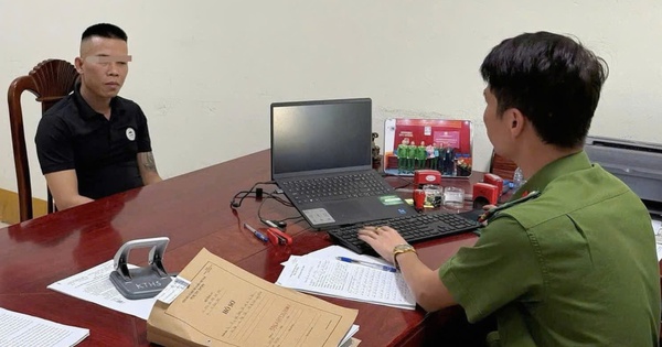 Danh tính người đàn ông hung hăng tát shipper tại trường mầm non ở Bắc Ninh