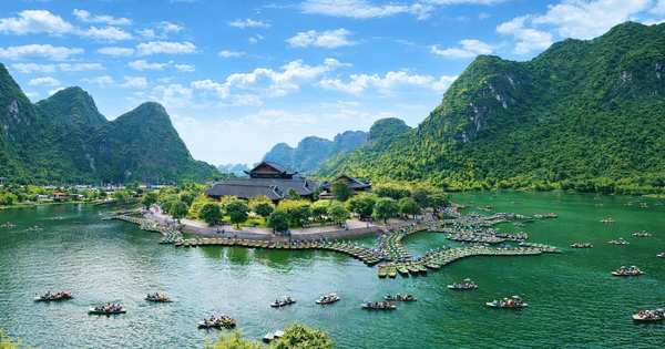 Kỳ nghỉ 30/4 - 1/5 hé lộ: Loạt điểm nóng Phú Quốc, Tràng An,Sơn Trà… cùng lúc hút khách, chuyện gì đang xảy ra?